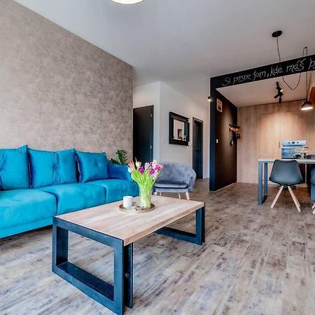 B10 Business Apartments Žilina Buitenkant foto