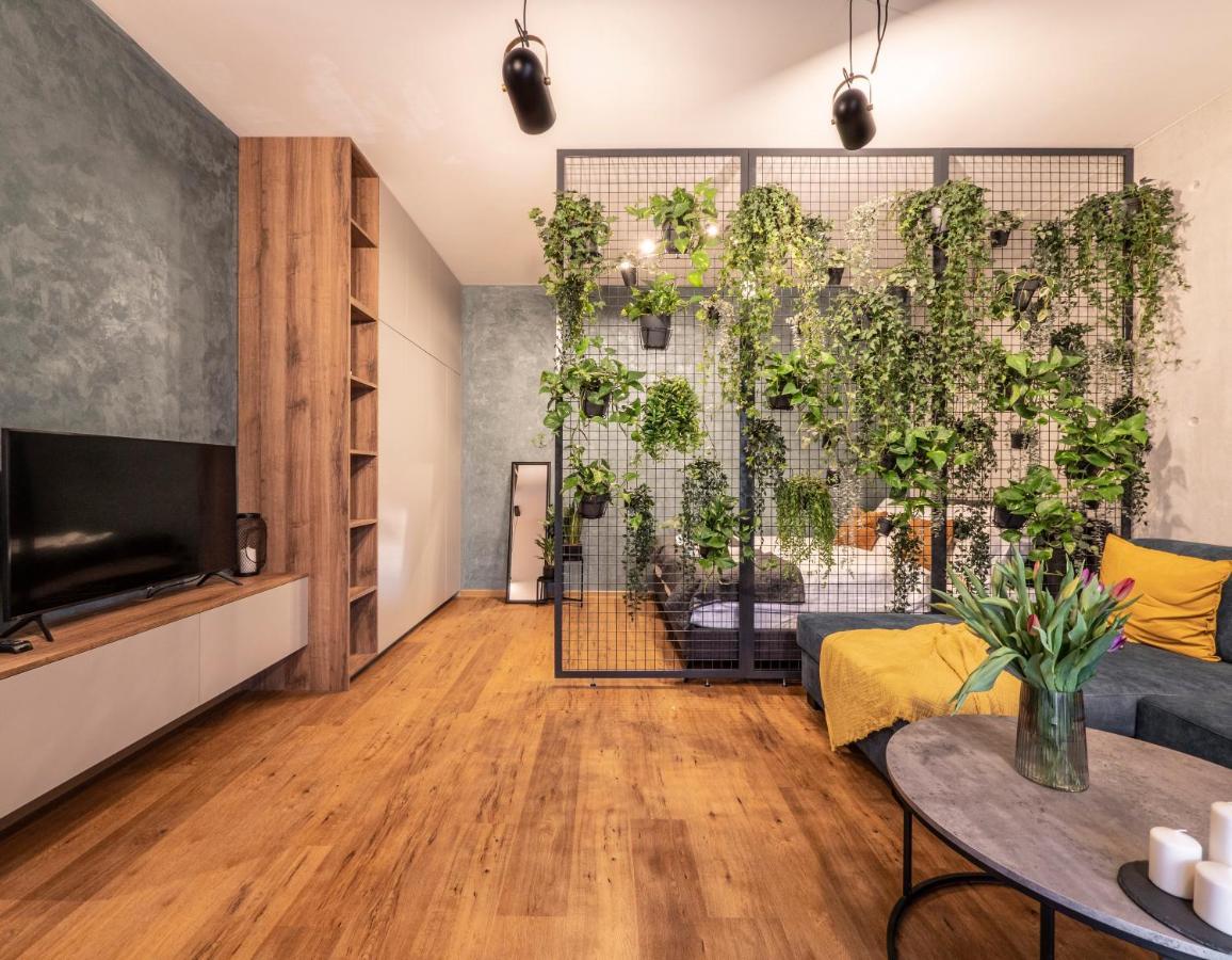 B10 Business Apartments Žilina Buitenkant foto