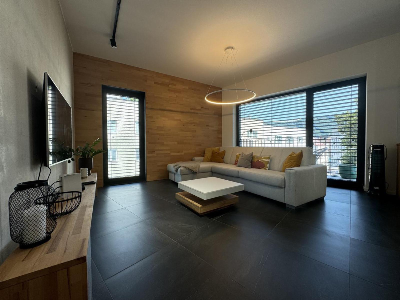 B10 Business Apartments Žilina Buitenkant foto